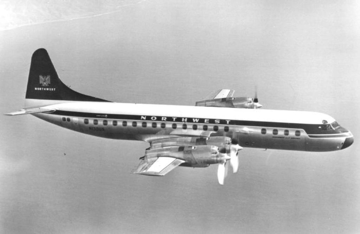 Lockheed L-188 Electra (700x455, 126Kb)