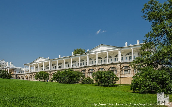 800px-Cameron_gallery_in_Tsarskoe_Selo_02 (700x437, 276Kb)