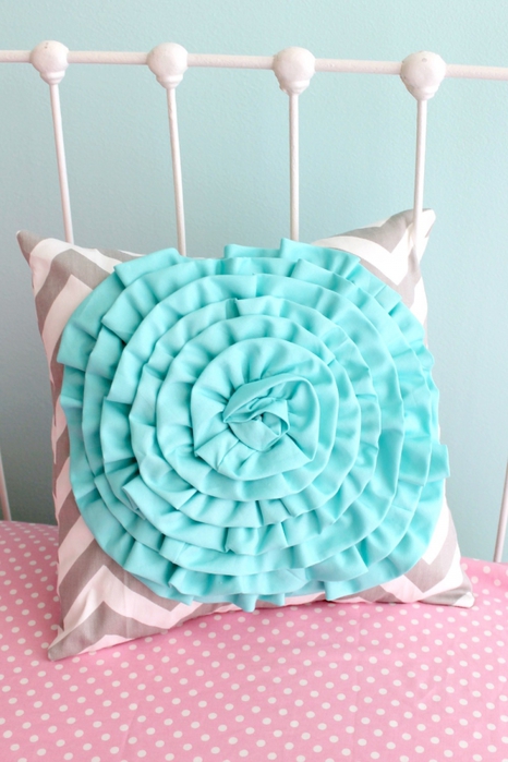 3340980_rosettepillow (466x700, 215Kb)