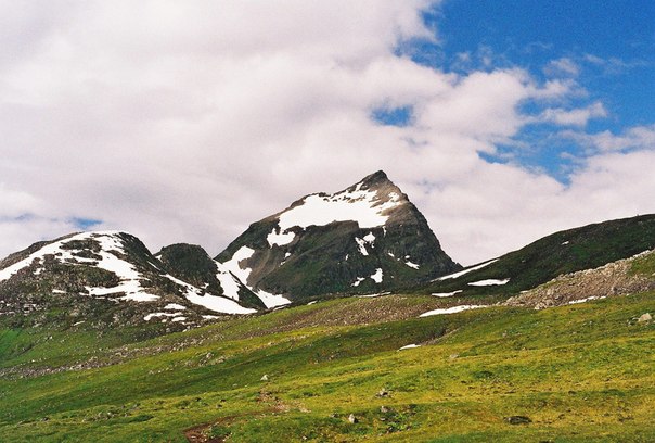 3470510_D8Fj7gMn21k (604x408, 68Kb)