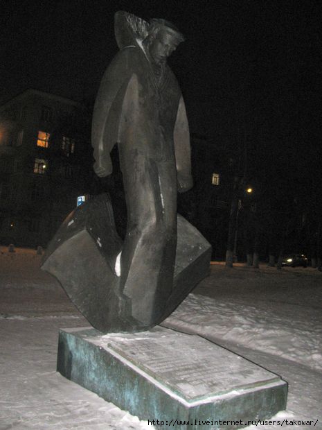 .  /1413032_Pamyatniki_Arh3 (465x620, 116Kb)