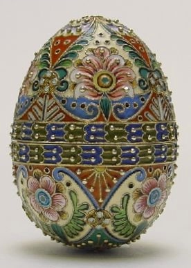 A silver-gilt cloisonne enamel easter egg. Fedor Ruckert, Moscow 1896-1908г (276x388, 68Kb)