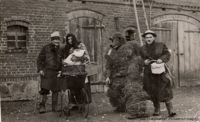 Zapusty-w-Podmoklach-Wielkich_1950 (700x427, 248Kb)