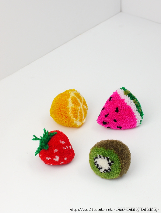 fruit-pom-poms-tutorial (529x700, 182Kb)