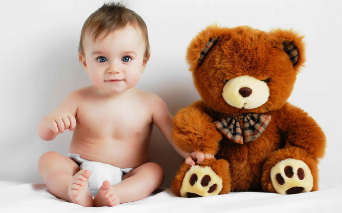 Baby-and-teddy-bear-photo_1920x1200 (700x437, 260Kb)