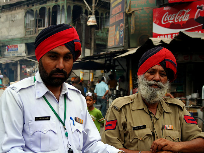 amritsar-sikh-police (670x502, 271Kb)