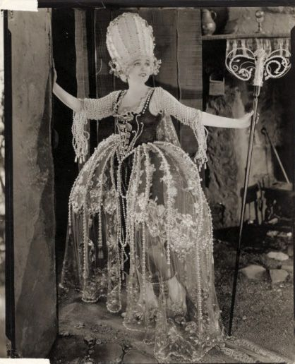 Agnes Ayres1 (418x516, 147Kb)