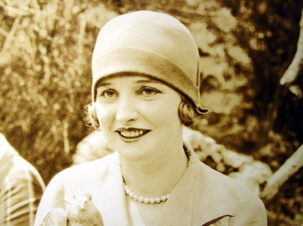 Agnes Ayres5 (600x447, 214Kb)