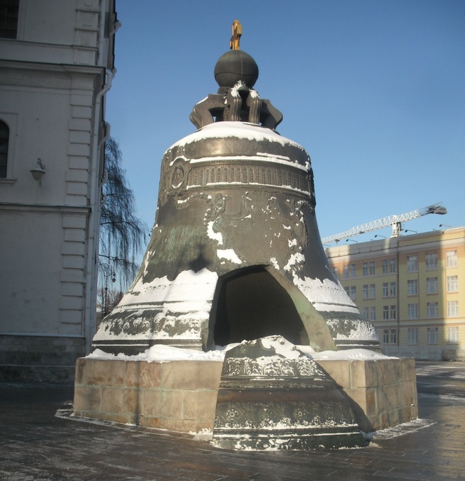 Как выглядит Царь Колокол в Москве