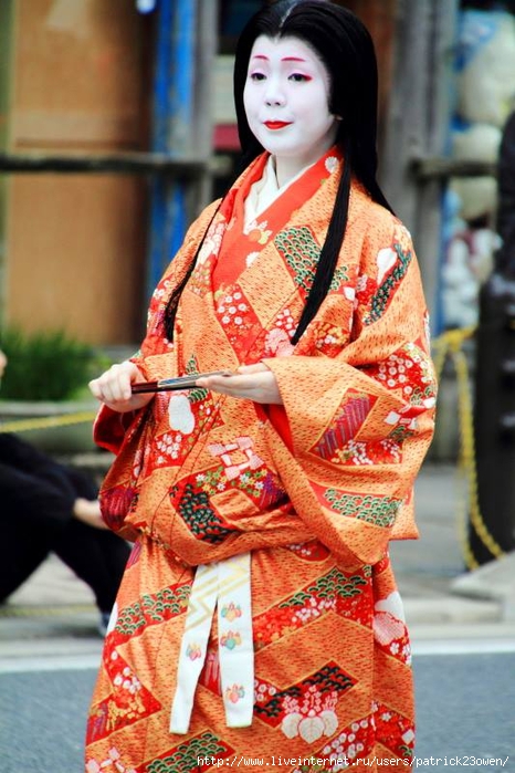 Yodogimi, ladies from the Middle Ages (1180 - 1600), Jidai Matsuri Festival, Kyoto, Japan (466x700, 278Kb)