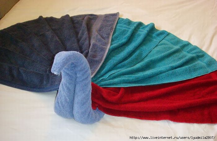 Как сделать лебедя из полотенца: пошаговое руководство