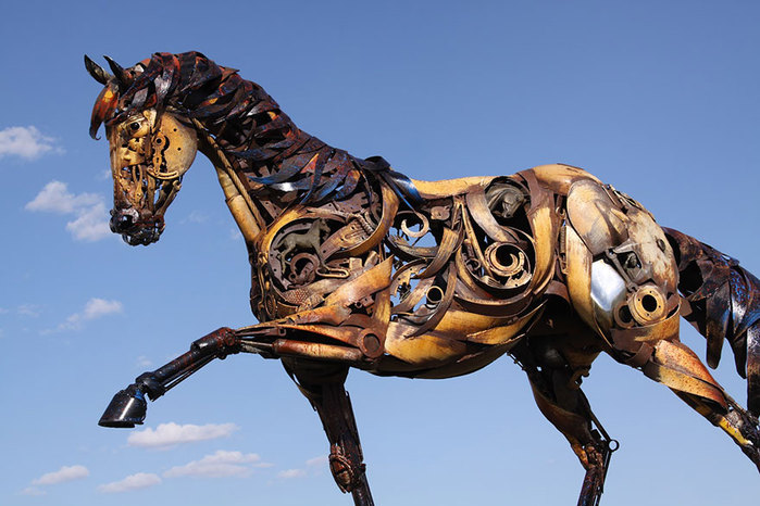 https://kaleidoscop.webnode.ru/news/skulptury-iz-metalloloma//4776467_weldedscrapmetalsculpturesjohnlopez14 (700x466, 86Kb)