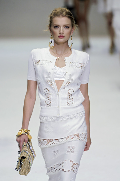 Dolce+Gabbana+Spring+2011+tTLGYDcGpwFx[1] (466x700, 62Kb)
