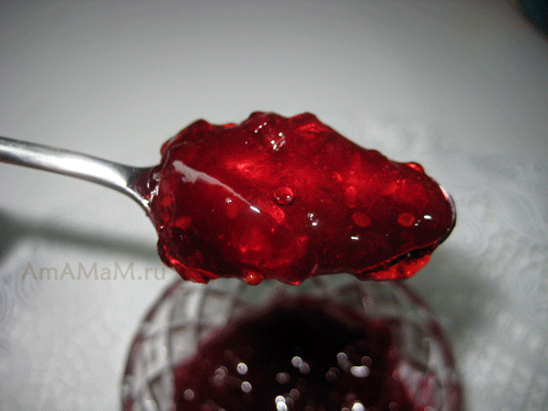 114698540 4220127 currant jelly 3
