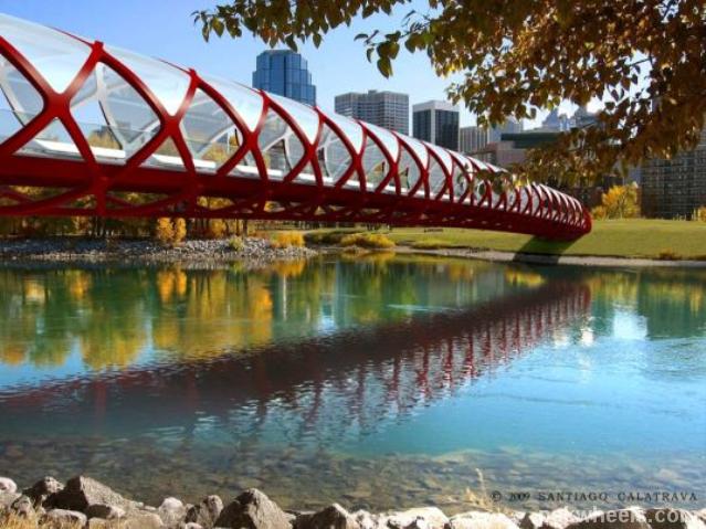 santiago-calatrava-calgary-peace-bridge-2_DU1_PakWheels(com) (639x479, 60Kb)