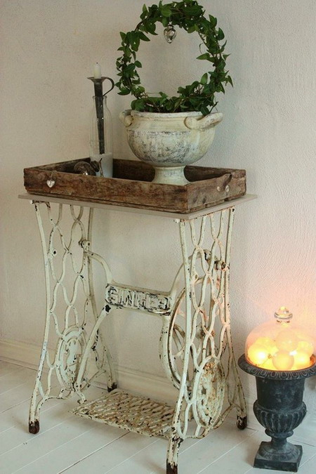 tables-ideas-of-repurpose-old-treadle-sewing-machine1-8 (450x675, 250Kb)