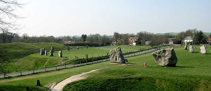 avebury (700x304, 212Kb)