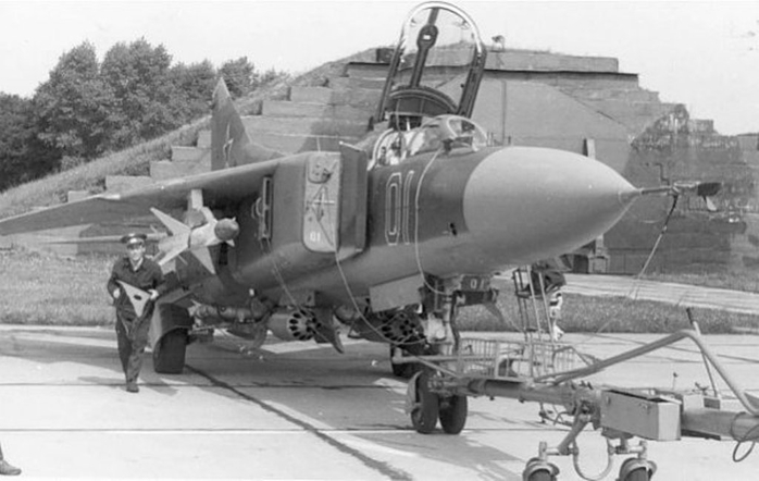 1970mig-23b (700x442, 158Kb)