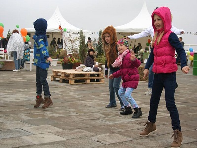 1410956850_sosedi-vmeste1 (400x300, 59Kb)