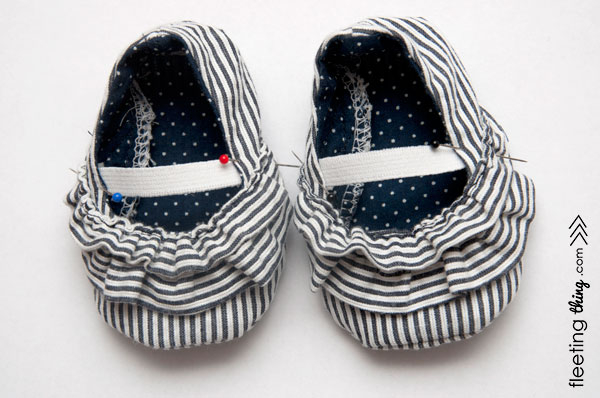 ruffled-baby-shoe-22 (600x398, 161Kb)