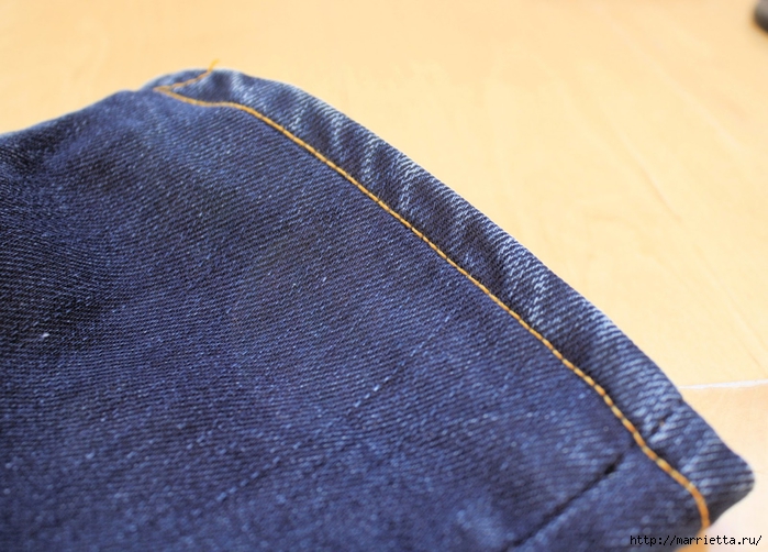 Как подшить джинсы и сохранить потертый край (15) (700x502, 275Kb)