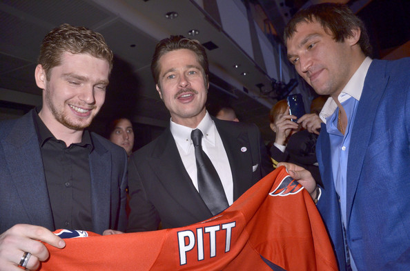 Brad+Pitt+Alex+Ovechkin+Fury+Washington+DC+r4kjdS4CTe6l (594x393, 74Kb)