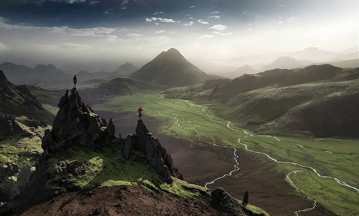 small-man-grand-nature-landscape-photography-39 (700x421, 218Kb)