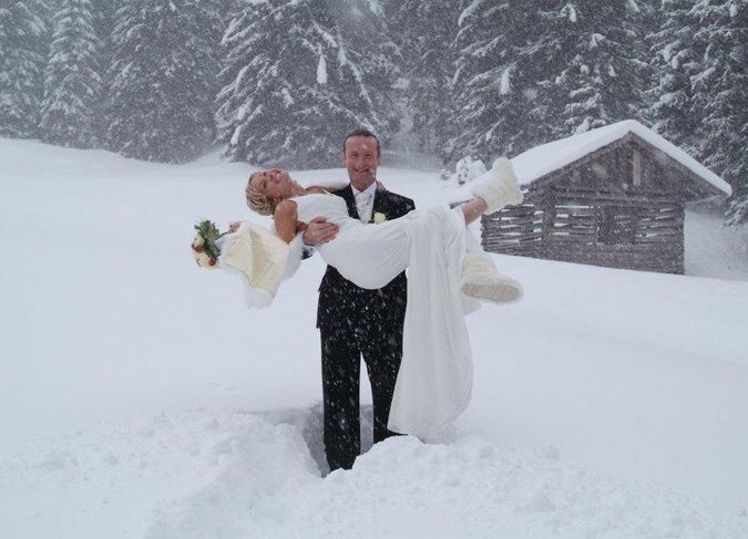 4954089_inaltaiinthemidstofcompetitionweddingoftheyear2013 (675x487, 56Kb)