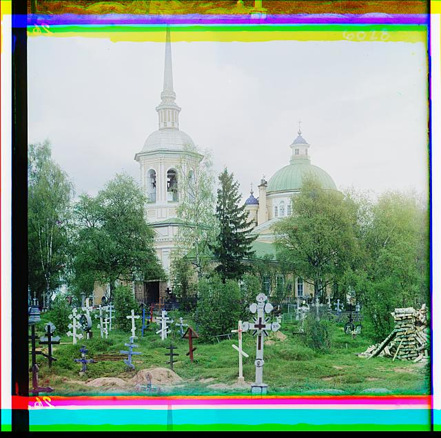 3. кладбищенская Церковь Воздвижения Креста. Осташков (640x635, 397Kb)