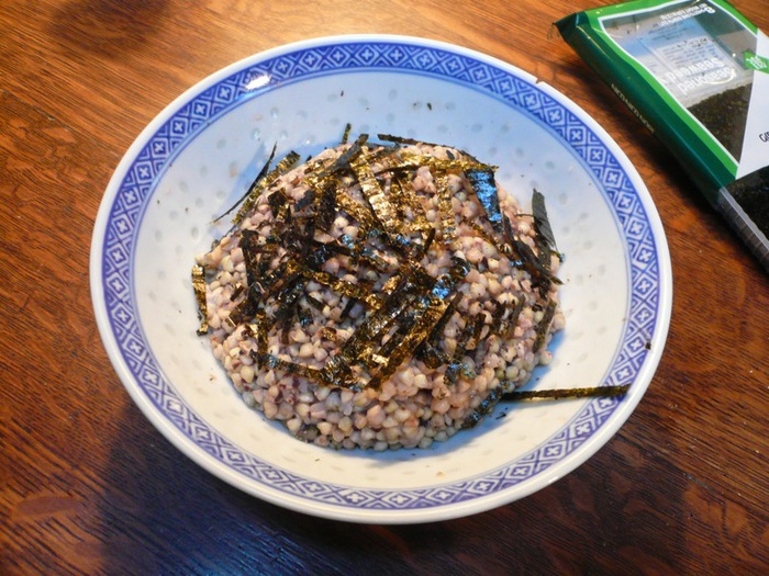 5652141_buckwheatwithseaweed (700x525, 150Kb)