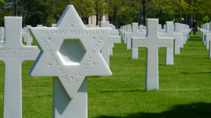American-Cemetery-Normandy-Colleville-sur-mer-005 (699x393, 63 Kb)