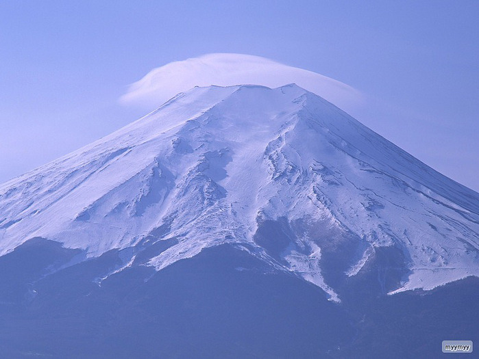 Величественный символ Японии - гора Фудзи 17