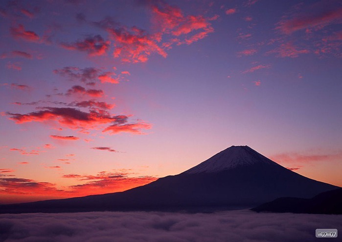 Величественный символ Японии - гора Фудзи 66