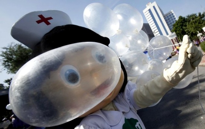 1  -      (AIDS)