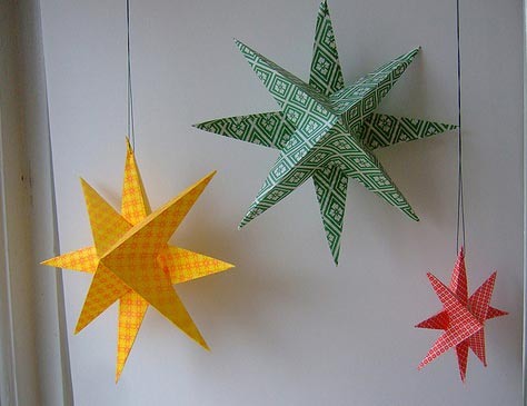 Звезда из бумаги. Простая поделка оригами для детей