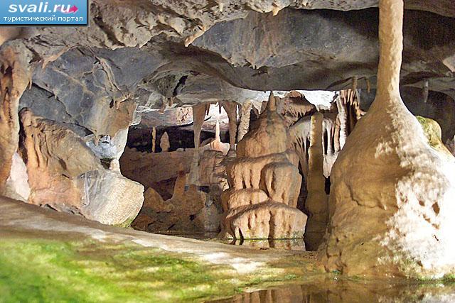 Пещеры Чеддар (Cheddar Caves), Великобритания (640x427, 67 Kb)