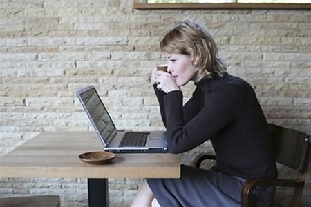 vkontakte, woman and notebook