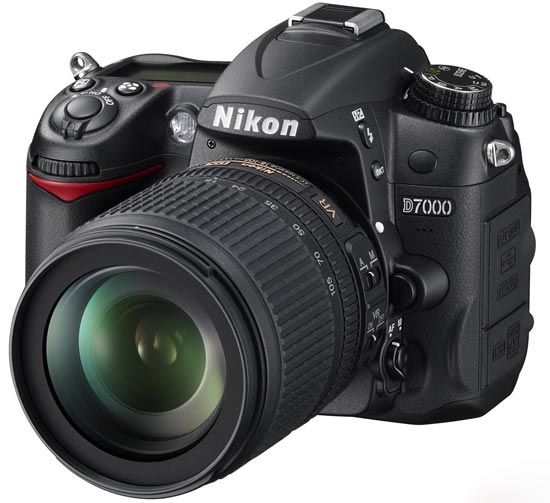 Nikon D7000 Kit 18-105  F/3.5-5.6G ED VR