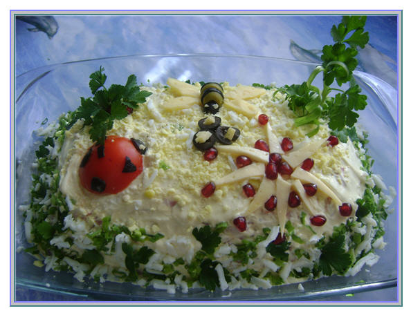 Праздничные салаты на день рождения рецепты с фото недорогие простые