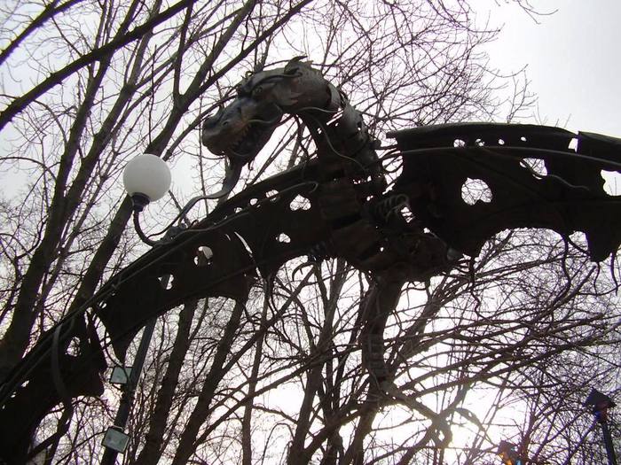 Парк кованных фигур в Симферополе: проникновение в суть изящества и творчества