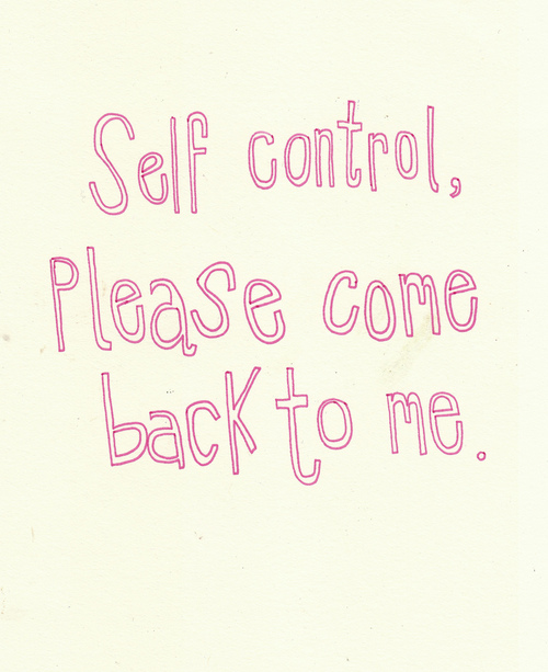 Self control. Self Control надпись. Слова self Control. Self Control собака.