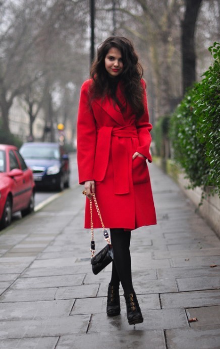 Красное пальто девушка