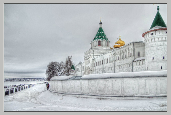 Нарисовать достопримечательности костромы