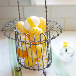 yellow-egg-basket-decoration-0410-lg1301920918 (325x325, 42Kb)