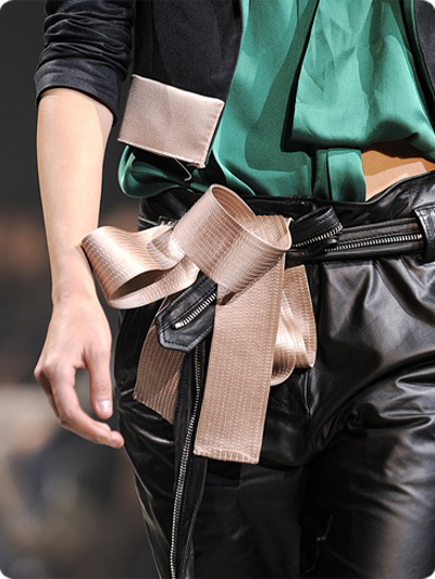 3869930_Haider-Ackermann02 (400x533, 157Kb)