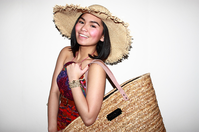 4161169_ZSEAFOLLY1 (700x466, 254Kb)