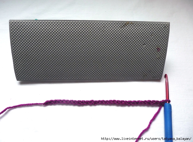 4280344_swiffersock_step11 (629x461, 181Kb)