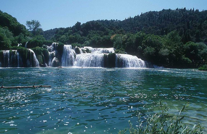 krka-croatia-cx2 (700x452, 139Kb)