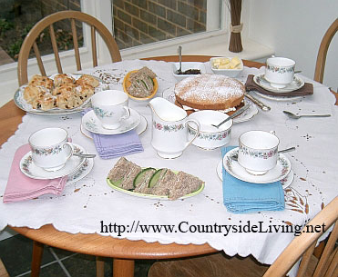 4216969_BritishTea_athome (371x305, 40Kb)