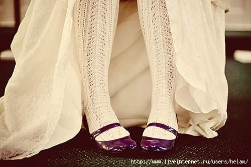 weddingstockings_medium (500x333, 134Kb)